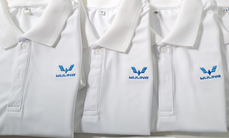 Mẫu áo thun sự kiện thêu logo thương hiệu doanh nghiệp