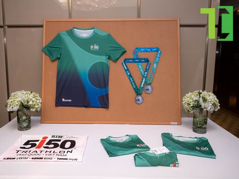 Áo thun quà tặng