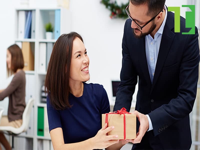 Áo thun quà tặng